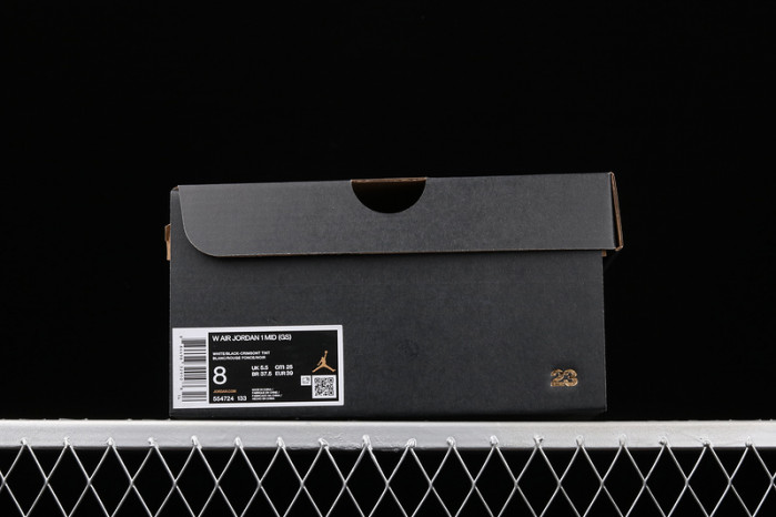 air jordan 1 mid crimson tint toe 554724-133