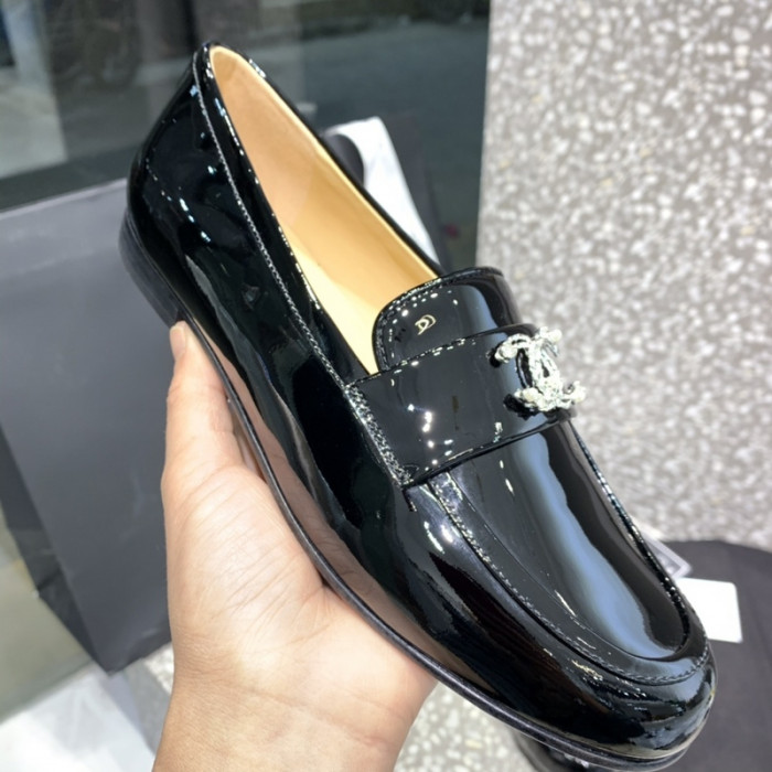 chan loafer