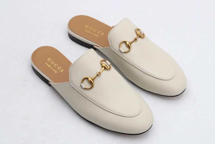 guc loafer