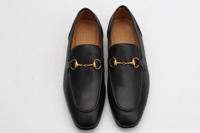 guc loafer