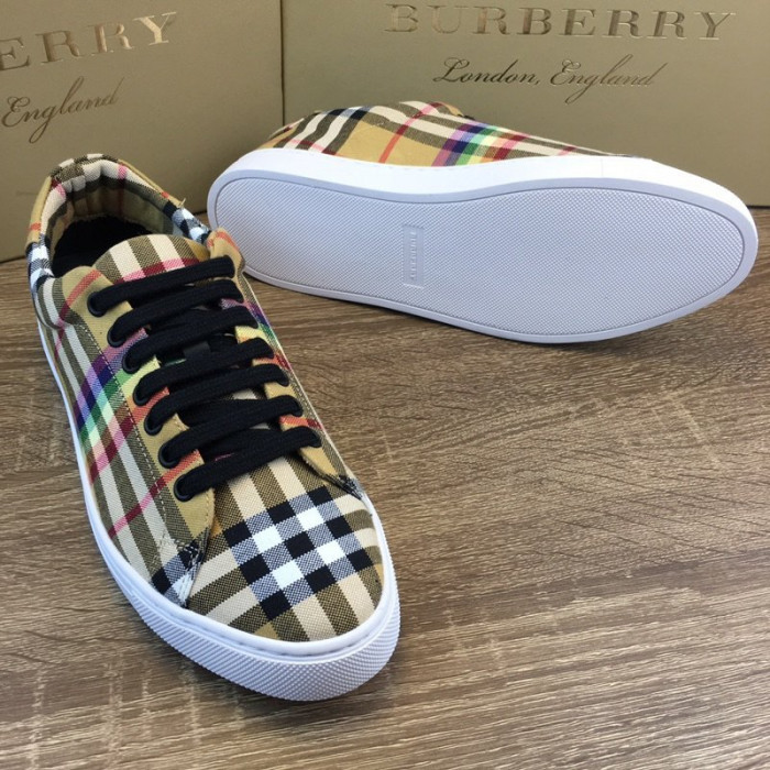 BUBERY SNEAKER