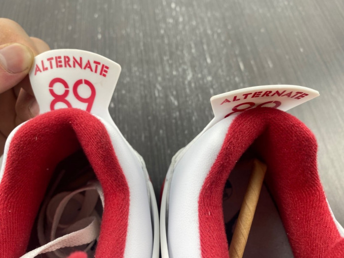 AIR JORDAN 4 RETRO 308497-106