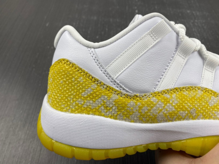 air jordan 11 low wmns “yellow snakeskin” ah7860-107