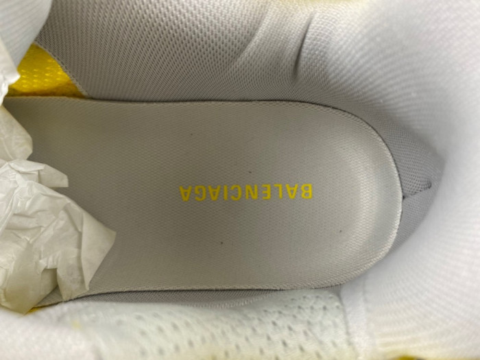 Ba*len*cia*ga runner yellow black 677402w2rd30510