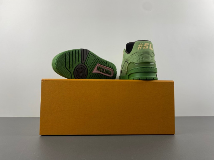 2024 l**is V*t*n lv trainer x tyler 20240522