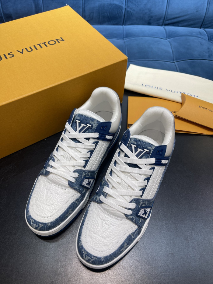 l**is V*t*n trainer 2528