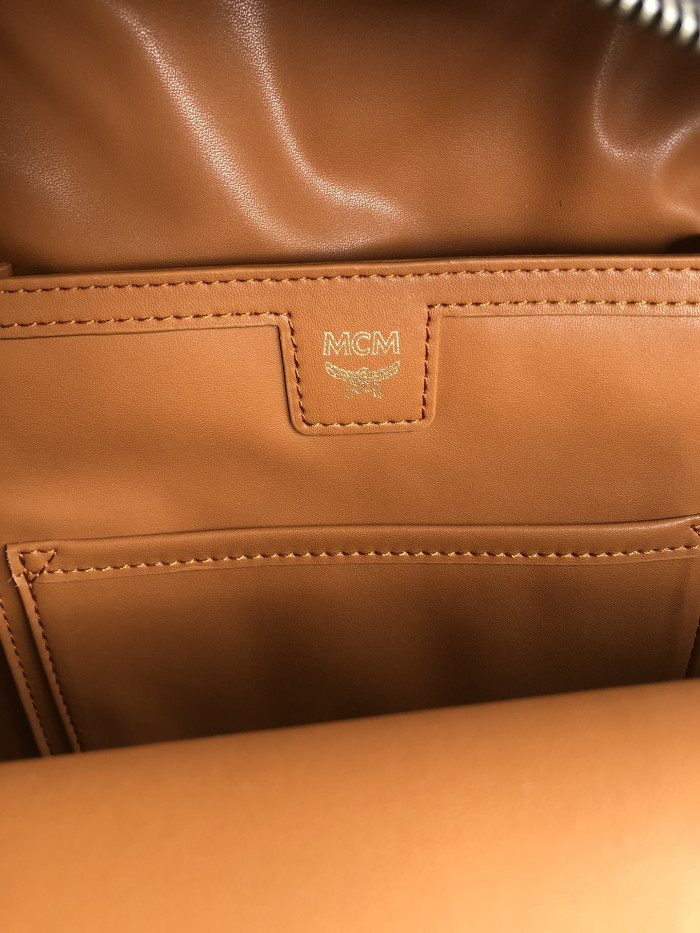 mcm02 bags rivits backpack 0168241