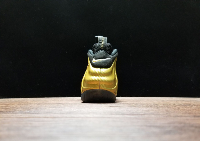 air foamposite pro “metallic gold” black mens 624041-701