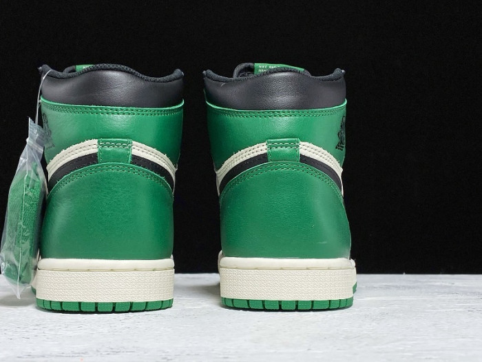 air jordan 1 high og nrg pine green/sail-black 555088-302