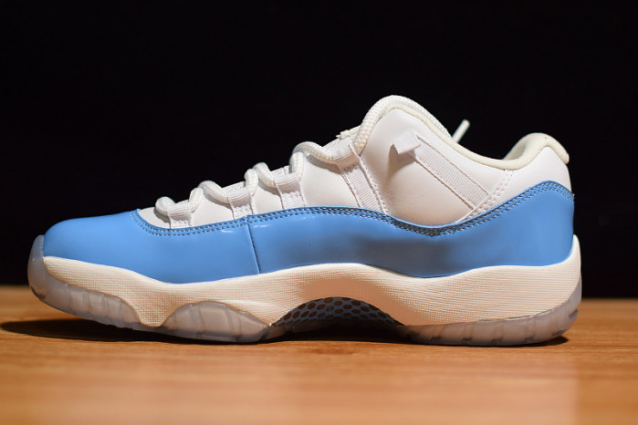 air jordan 11 retro low "carolina 2017 release" mens 528895-106