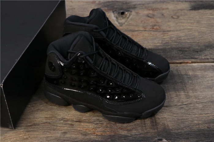 air jordan 13 cap and gown 414571-012