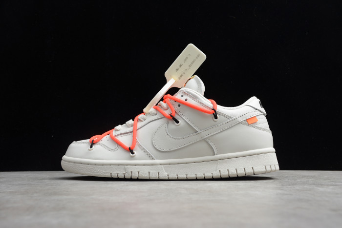 off-white x nike sb dunk low ct0856-900