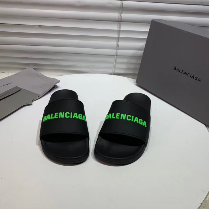 BL SLIPPERS 565826W1S811030